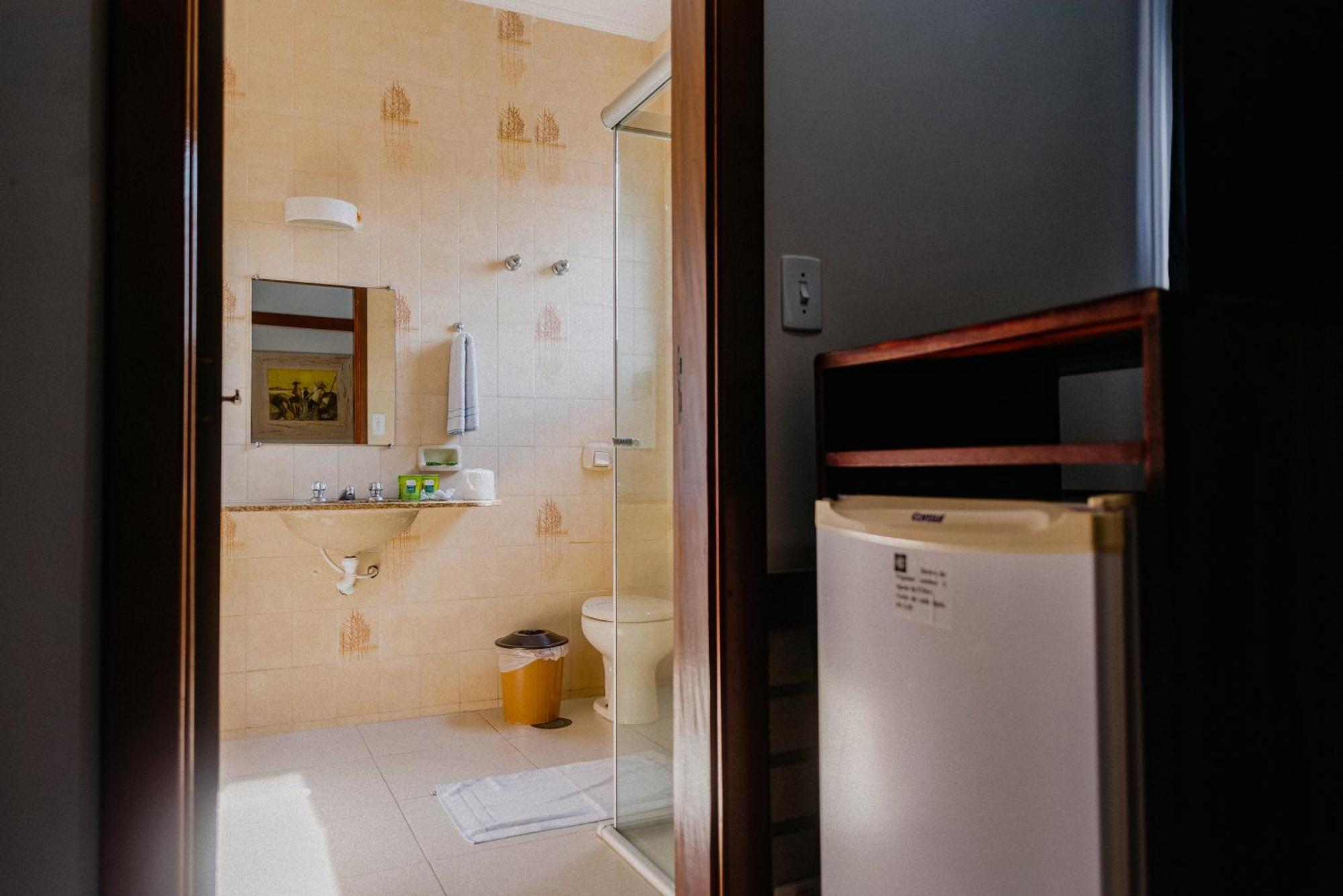 Hotel Sao Charbel Ubatuba Εξωτερικό φωτογραφία